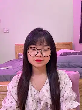    KARA    online show from April 2026 03:06:01 AM