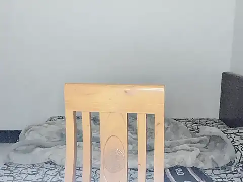 Snapshot of Sophia69-sweet chatting on December 2025 06:32:02 AM Sophia69-sweet online show from December 2025 06:32:02 AM