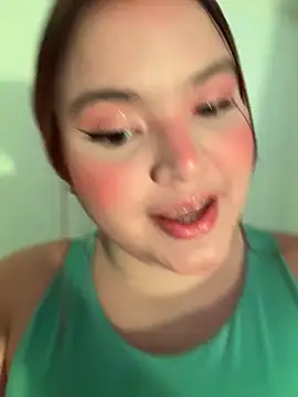 Snapshot of melanie_hh1 chatting on February 2026 04:50:02 AM melanie hh1 online show from February 2026 04:50:02 AM