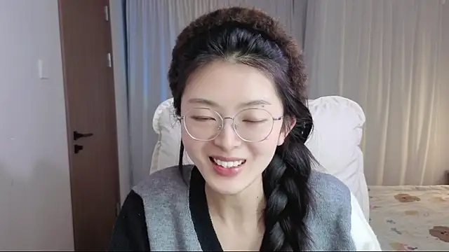 Snapshot of Koikoi___ chatting on February 2026 04:50:02 AM Koikoi online show from February 2026 04:50:02 AM