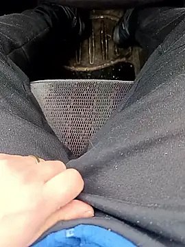 Snapshot of AlcorMad chatting on January 2026 12:29:02 PM AlcorMad online show from January 2026 12:29:02 PM