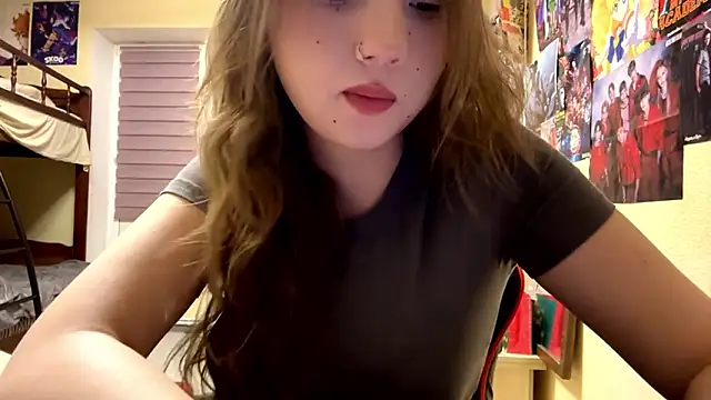 Snapshot of Princessofcashe chatting on February 2026 03:31:01 PM Princessofcashe online show from February 2026 03:31:01 PM