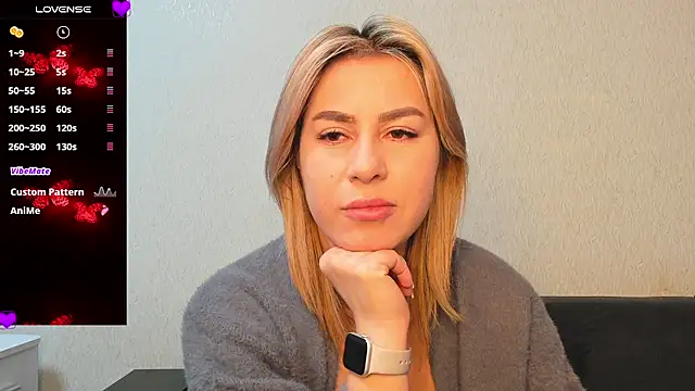 Snapshot of Roxi_Joy chatting on February 2026 01:07:02 PM Roxi Joy online show from February 2026 01:07:02 PM