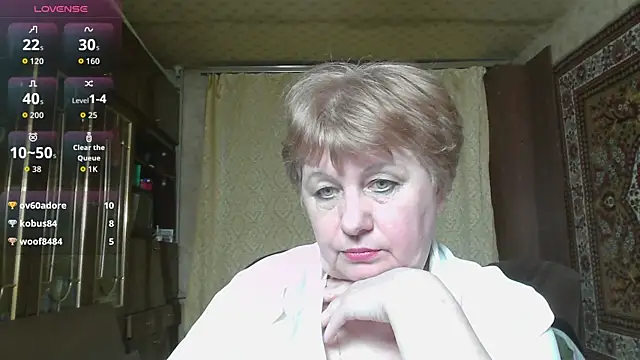 Casey peach online show from April 2026 04:09:01 PM
