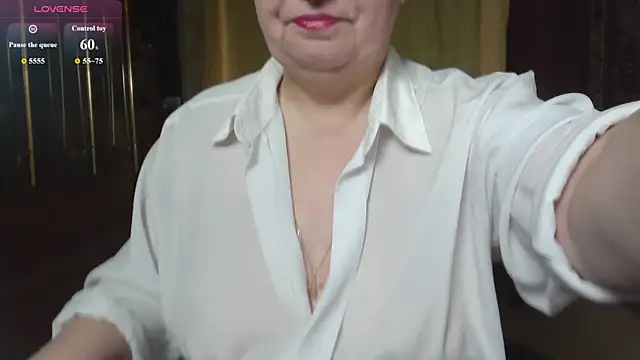 Casey peach online show from April 2026 04:59:01 AM