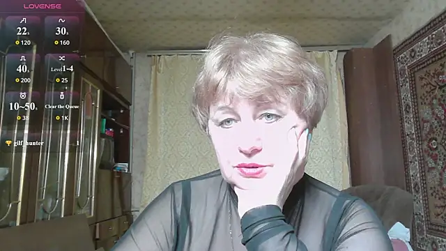 Casey peach online show from May 2026 04:44:02 PM