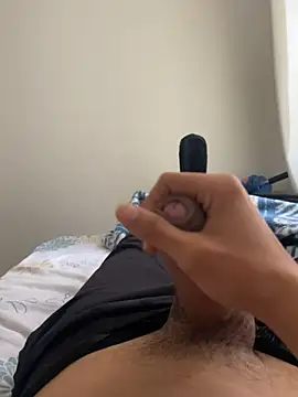 Snapshot of HotWhisper22 chatting on January 2026 01:35:02 PM HotWhisper22 online show from January 2026 01:35:02 PM