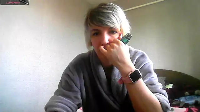 Lana Foxyy online show from March 2026 01:15:02 PM