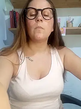 SofiEsteves online show from February 2026 05:41:01 PM