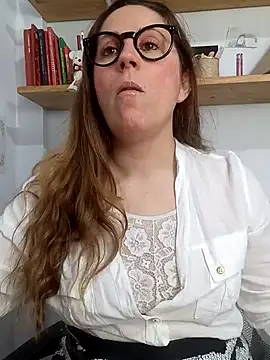SofiEsteves online show from May 2026 01:41:01 PM