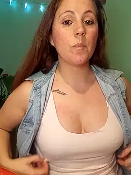 SofiEsteves online show from June 2026 08:44:02 PM