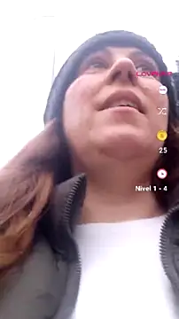 SofiEsteves online show from July 2026 12:18:02 PM
