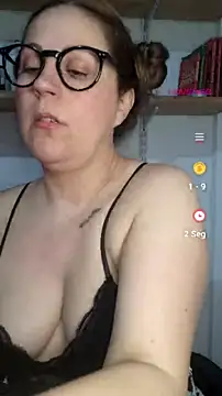SofiEsteves online show from July 2026 12:47:01 PM