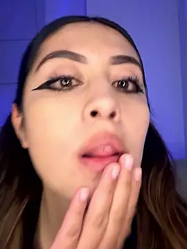 Snapshot of justmariee chatting on January 2026 02:39:02 AM justmariee online show from January 2026 02:39:02 AM