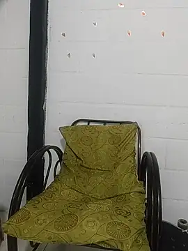 Snapshot of sk8-boy chatting on February 2026 01:41:01 PM sk8-boy online show from February 2026 01:41:01 PM