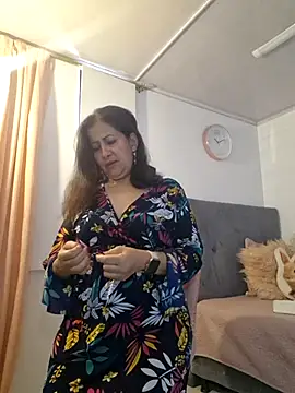 christy ant online show from July 2026 06:56:01 PM