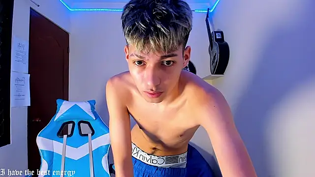 Snapshot of harry_jonshon69 chatting on February 2026 01:21:02 AM harry jonshon69 online show from February 2026 01:21:02 AM