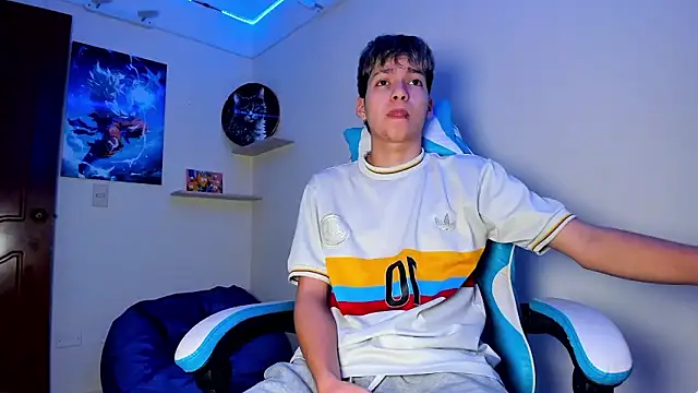 Snapshot of harry_jonshon69 chatting on February 2026 10:47:02 AM harry jonshon69 online show from February 2026 10:47:02 AM