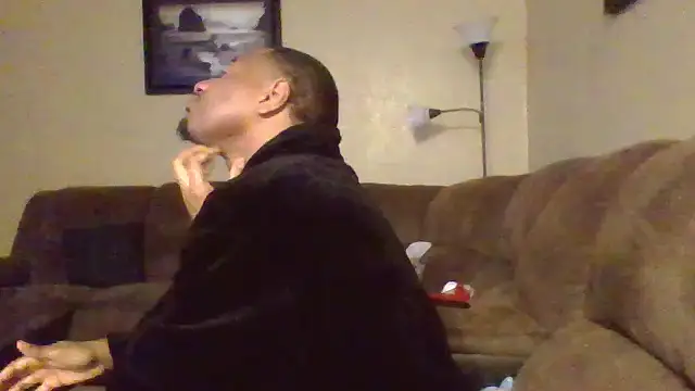 Snapshot of KingDes55 chatting on February 2026 11:52:01 AM KingDes55 online show from February 2026 11:52:01 AM