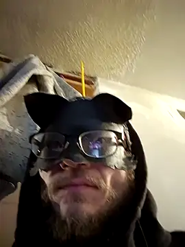 Sinuel online show from December 2025 04:14:01 PM