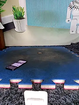 Snapshot of hi-miki chatting on February 2026 12:43:02 PM hi-miki online show from February 2026 12:43:02 PM