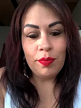 Snapshot of Natymendoza998 chatting on February 2026 10:15:02 PM Natymendoza998 online show from February 2026 10:15:02 PM