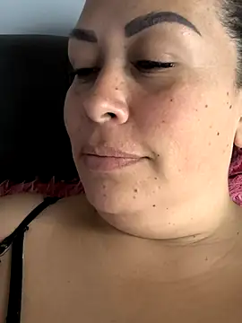 Snapshot of Natymendoza998 chatting on February 2026 10:36:02 PM Natymendoza998 online show from February 2026 10:36:02 PM