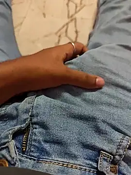 Snapshot of AqueousCrepe chatting on February 2026 01:15:02 PM AqueousCrepe online show from February 2026 01:15:02 PM