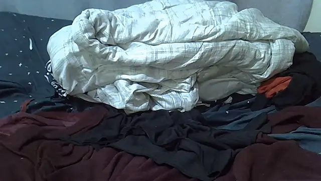 gundo1523 online show from March 2026 05:08:02 AM