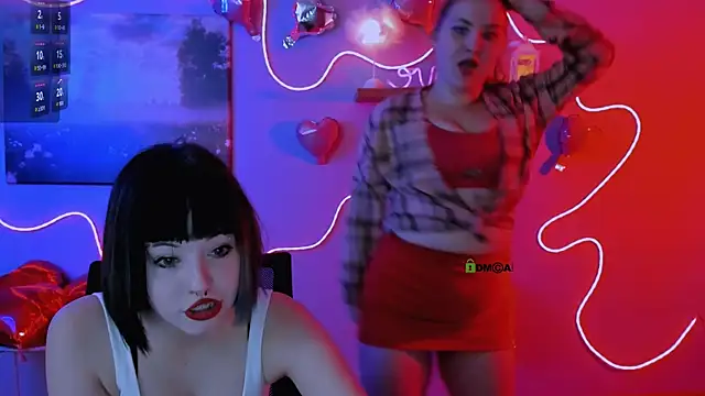 Snapshot of dina_bloom_ chatting on February 2026 07:59:01 PM dina bloom online show from February 2026 07:59:01 PM