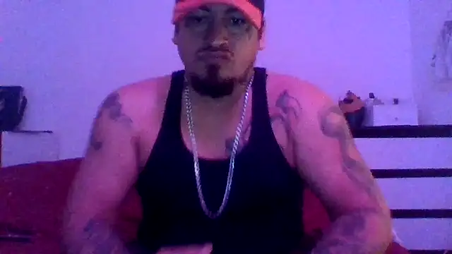 Snapshot of SoftonEyepatch chatting on February 2026 12:13:02 PM SoftonEyepatch online show from February 2026 12:13:02 PM