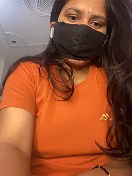 Snapshot of missmisha01 chatting on December 2025 02:07:02 AM missmisha01 online show from December 2025 02:07:02 AM