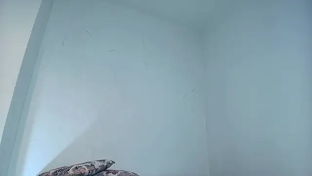 saramaartinez online show from February 2026 12:19:01 PM