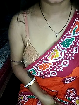 Snapshot of MAHI066 chatting on January 2026 05:56:01 AM MAHI066 online show from January 2026 05:56:01 AM