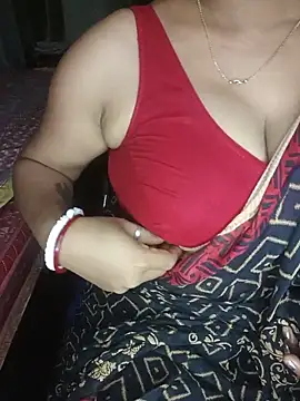 MAHI066 online show from May 2026 07:09:02 PM