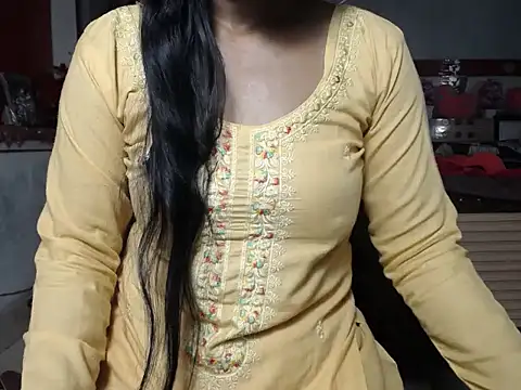 surbhi01 online show from May 2026 06:53:01 AM