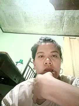 annawet online show from May 2026 02:02:02 PM