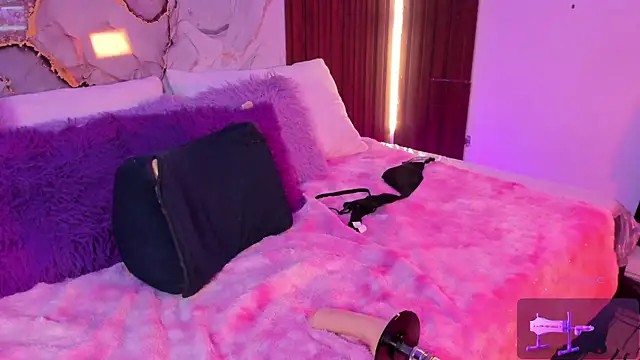 Snapshot of isabellagiirl chatting on January 2026 08:25:01 PM isabellagiirl online show from January 2026 08:25:01 PM