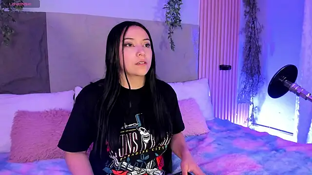isabellagiirl online show from July 2026 08:26:01 PM