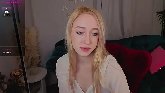 Snapshot of anora_baby chatting on February 2026 07:34:02 PM anora baby online show from February 2026 07:34:02 PM