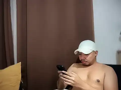 chubbybear 08 online show from February 2026 05:26:02 AM