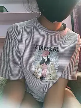 Snapshot of kinsu4763 chatting on February 2026 04:27:02 AM kinsu4763 online show from February 2026 04:27:02 AM