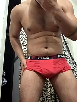 Snapshot of Casonovaz chatting on December 2025 09:32:02 PM Casonovaz online show from December 2025 09:32:02 PM