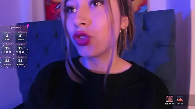 Snapshot of Violet_Blazee chatting on February 2026 11:17:01 AM Violet Blazee online show from February 2026 11:17:01 AM