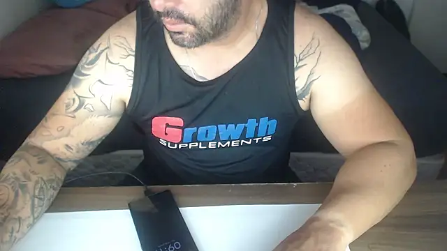 Snapshot of drlluis chatting on January 2026 12:10:02 PM drlluis online show from January 2026 12:10:02 PM