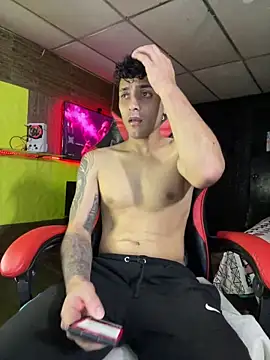 Snapshot of JustynAle2025 chatting on January 2026 10:57:02 PM JustynAle2025 online show from January 2026 10:57:02 PM