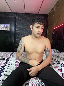 JustynAle2025 online show from March 2026 12:06:01 AM