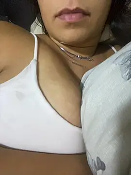 Snapshot of Nini_ chatting on January 2026 02:26:01 AM Nini online show from January 2026 02:26:01 AM