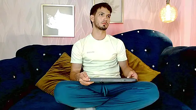 HarryFosster online show from June 2026 06:31:01 PM
