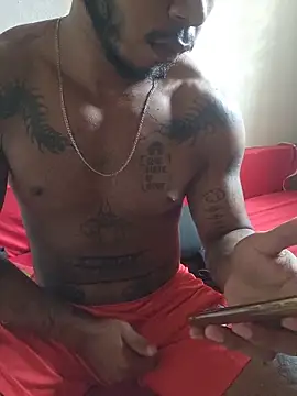 Snapshot of ykaromen chatting on March 2026 05:35:01 PM ykaromen online show from March 2026 05:35:01 PM